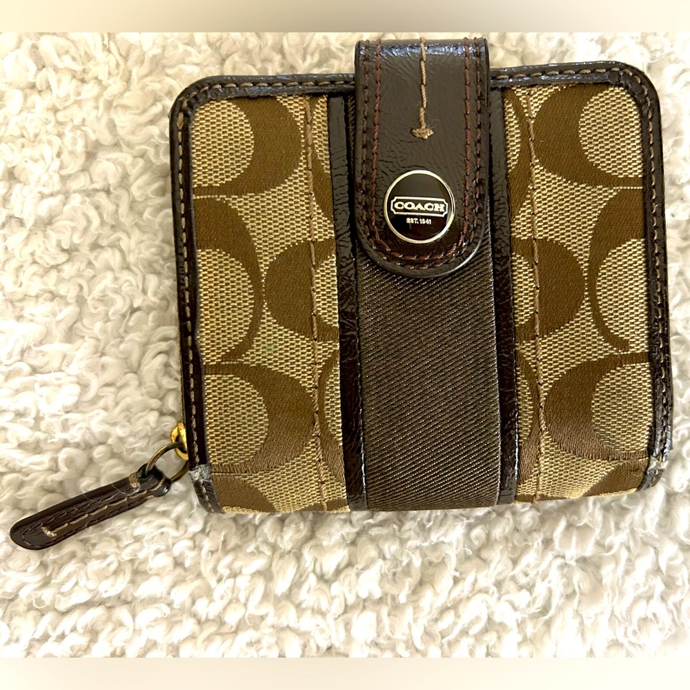 COACH Signature Stripe Wallet Khaki/Mahogany